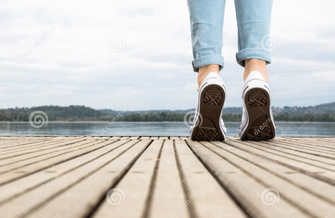 Gloria, la ragazza che non tocca terra.