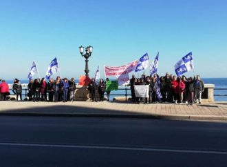 Lotta al precariato gli oss protestano a Bari