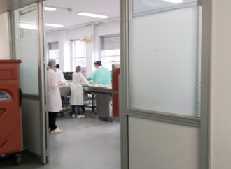 Cucina dell’ospedale di Lecce: lavori ancora in fieri, a rischio il centro cottura